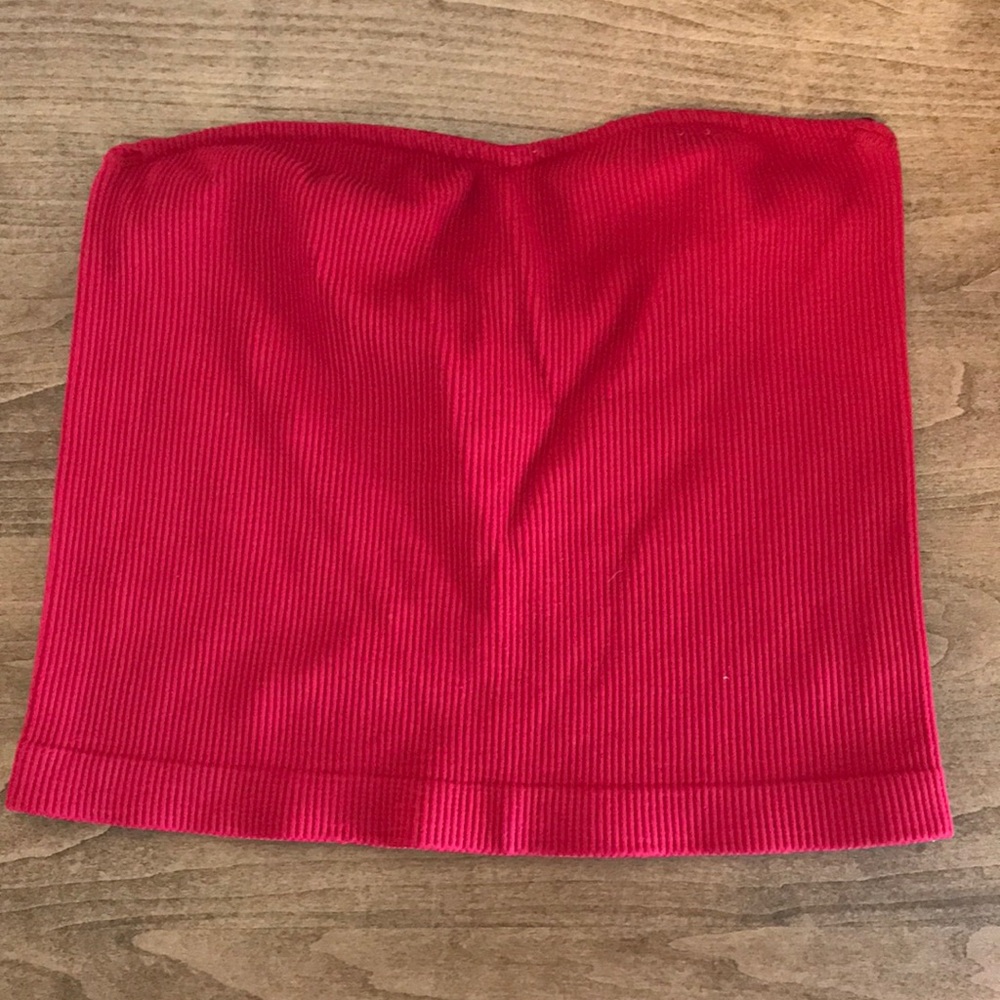 Strapless crop top